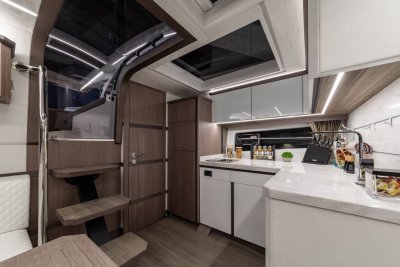 Galeon 405 HTS — Photo 17