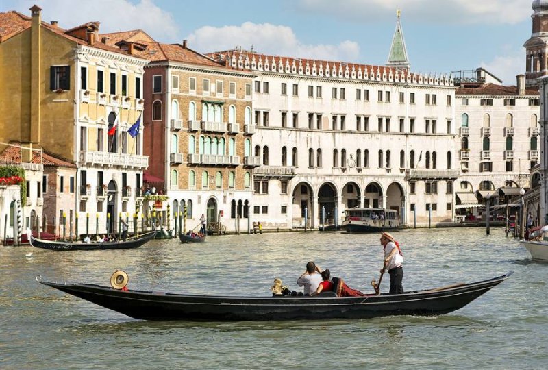 Traditional Sandolo