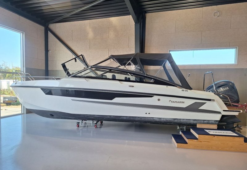 Yamarin 88 DC Premium Edition