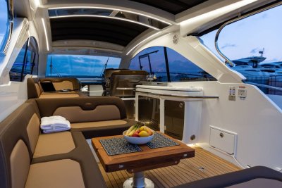Galeon 405 HTS — Photo 13